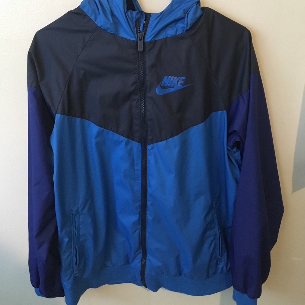 Nike windbreaker